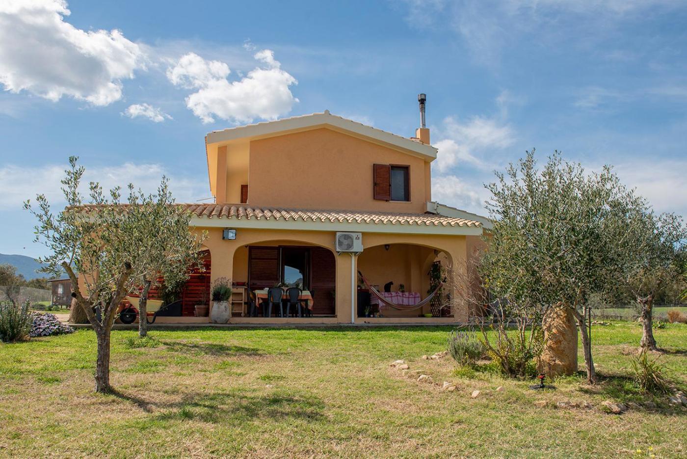 Beth La Casa Della Luna Annunziata (Sardinia) Exterior foto